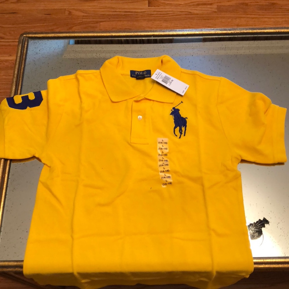 Short sleeve boy shirt
